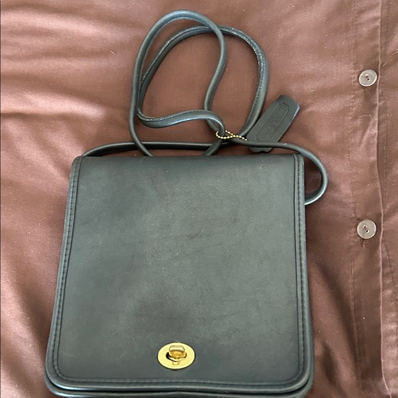 Vintage Coach Messenger Bag - Picture 2 of 3